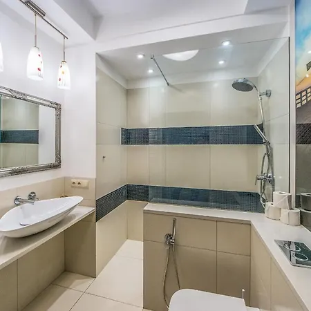 House Managers - Monte 49 Apartment *